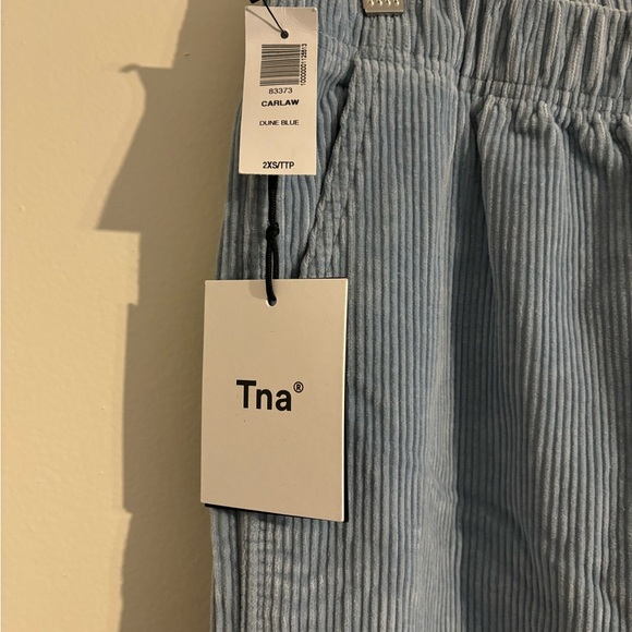 NWT tna Carlaw corduroy pants - Picture 4 of 10